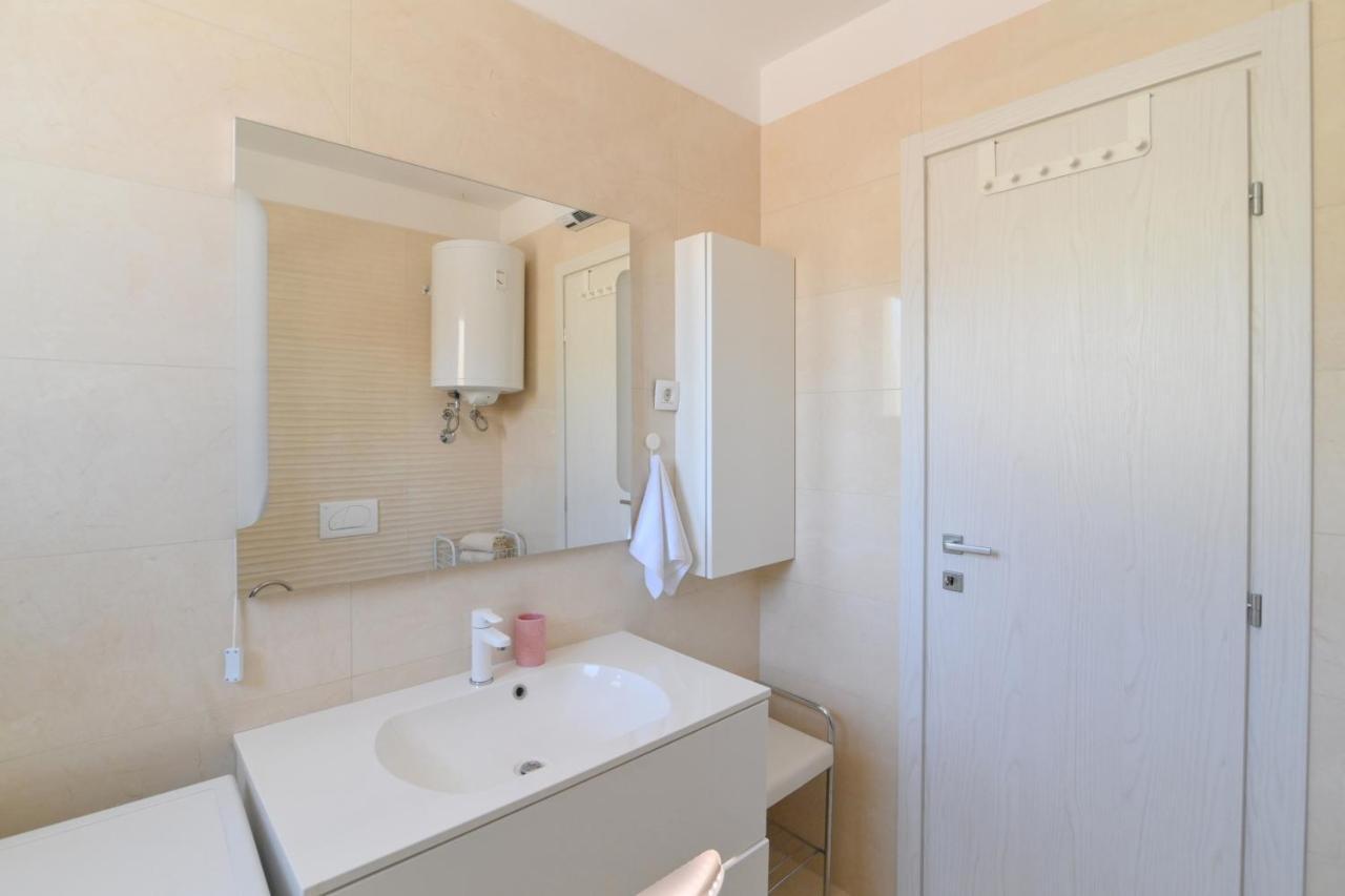 Ferienwohnung Apartman Iskra Rijeka Exterior foto
