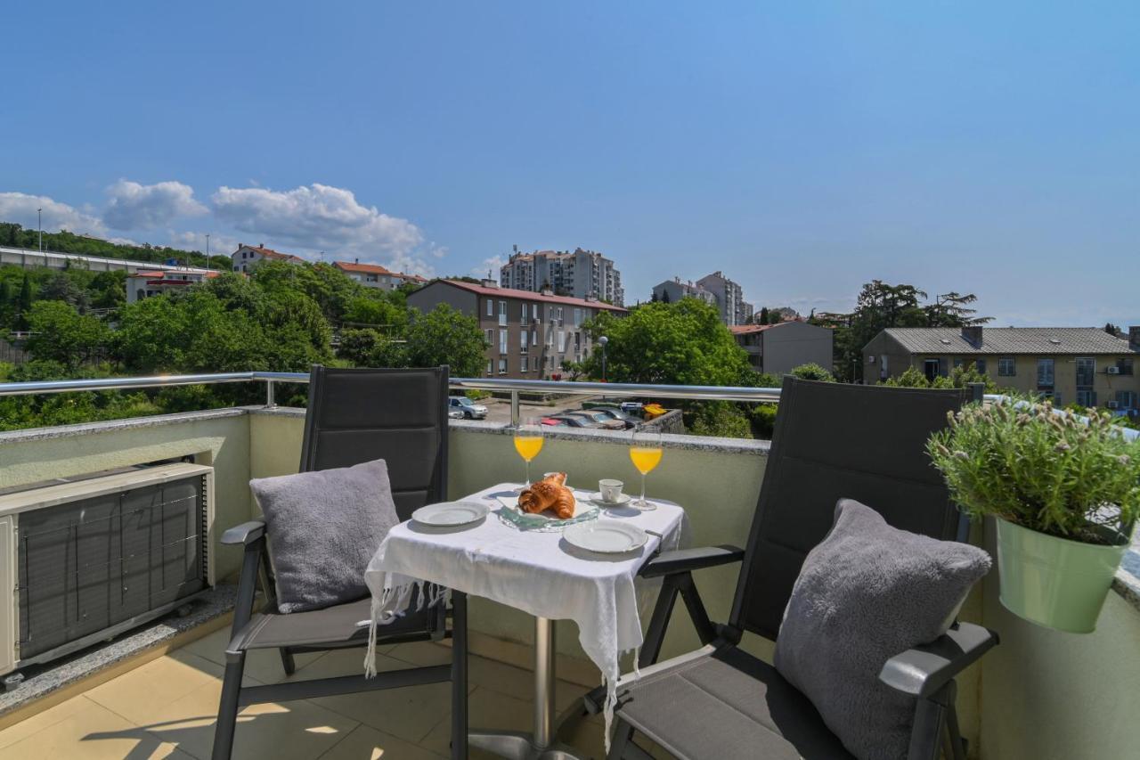 Ferienwohnung Apartman Iskra Rijeka Exterior foto