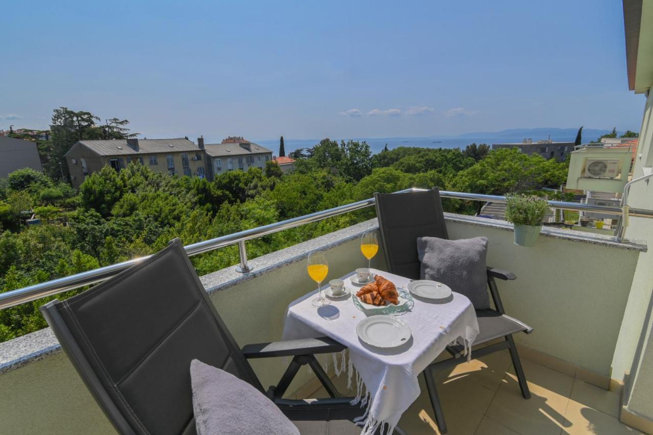 Ferienwohnung Apartman Iskra Rijeka Exterior foto