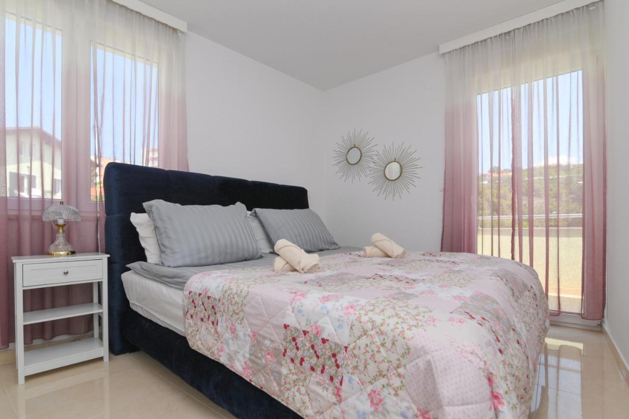 Ferienwohnung Apartman Iskra Rijeka Exterior foto