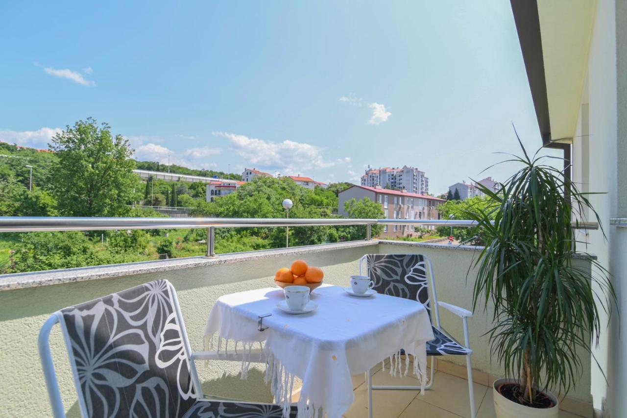 Ferienwohnung Apartman Iskra Rijeka Exterior foto
