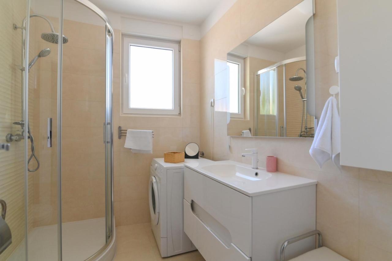 Ferienwohnung Apartman Iskra Rijeka Exterior foto